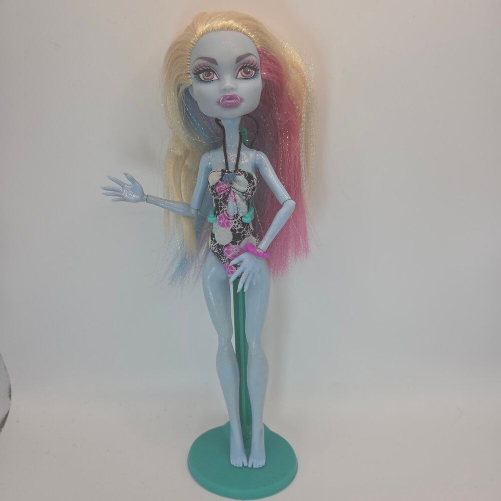 Monster High Skull Shores Abbey Bominable Doll with Bathing Suit
